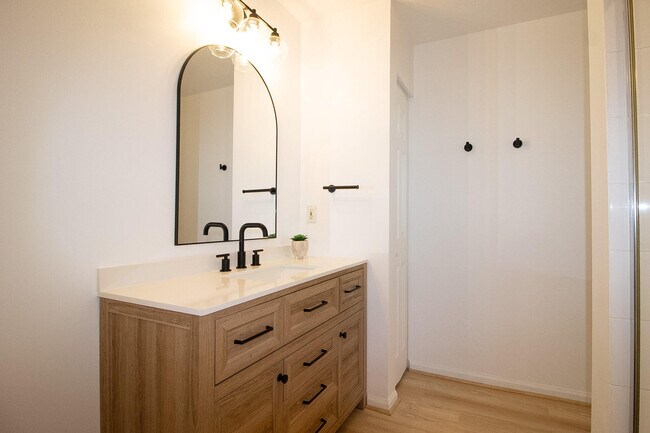 Foto del edificio - 11730 St Andrews Place