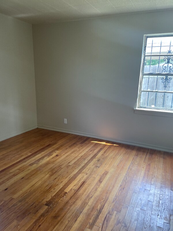Building Photo - 2769 Sunnybrook St