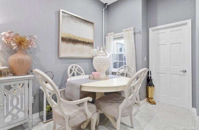 Foto del edificio - 526 Linwood St