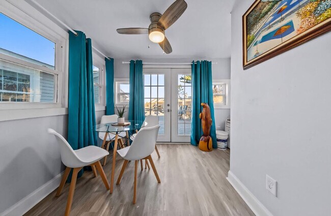 Foto del edificio - 9714 11th Bay St