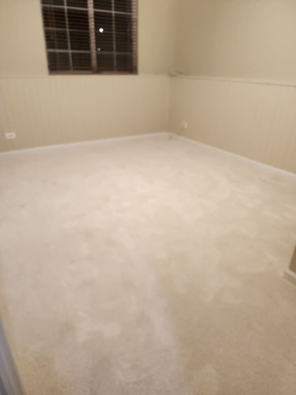 Building Photo - 611 Conservatory Ln