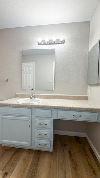 Building Photo - 806 S Sunny Ln