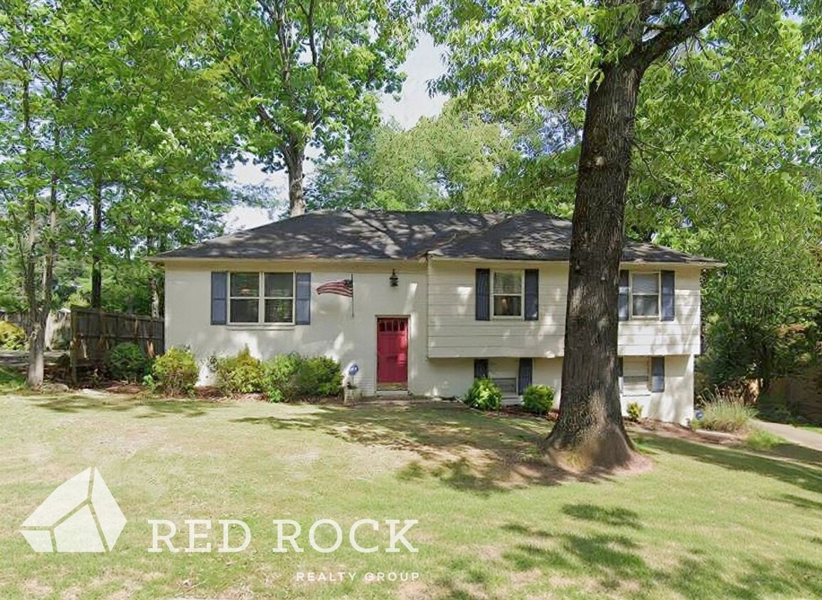 Primary Photo - 4BR/3BA Home in Crestline Park, Open Floor...