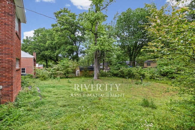 Photo - GORGEOUS HOME LOCATED IN RALEIGH NEAR CRAIGMONT DR!!! SECTION 8 WELCOMED!!!