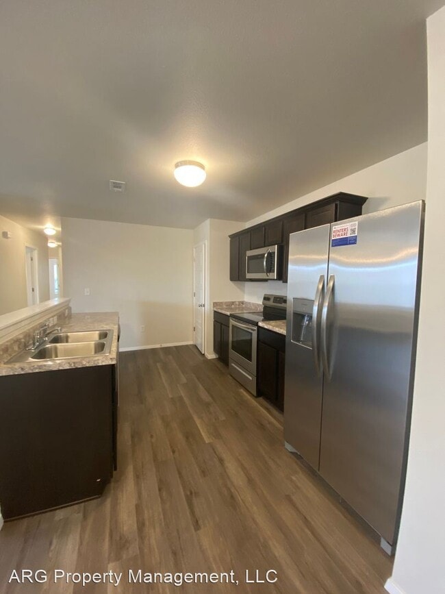 Building Photo - 3 br, 2 bath House - 506A W Christopher Drive