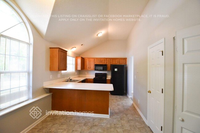 Foto del edificio - 3340 Prescott Pl NW