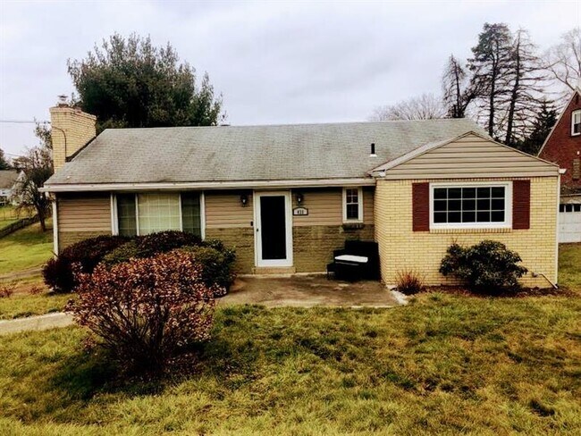 Building Photo - 431 Beatty Rd