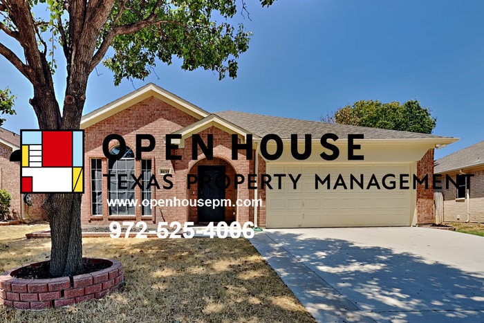 Primary Photo - 8633 Rainy Lake Dr, Fort Worth