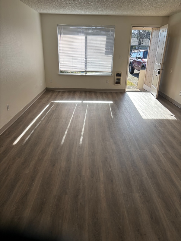 Foto del edificio - 2716 NW Norwood St