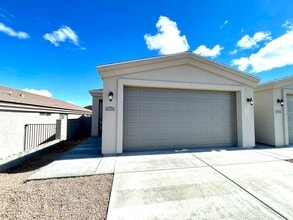 Building Photo - 3530 N Lomita St