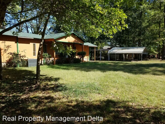 Building Photo - 2 br, 2.5 bath House - 1055 Ferguson Road