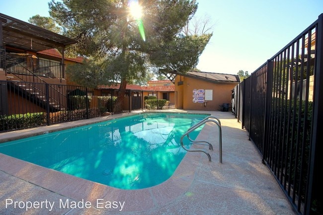 Building Photo - 2 br, 2 bath House - 320 Brookside  Apt D