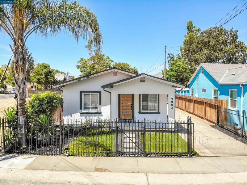 Primary Photo - 3883 12th Ave