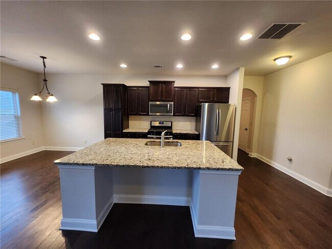 Foto del edificio - 2763 Misty Ivy Dr