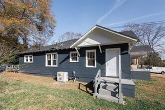 Building Photo - 486 Hammond Dr