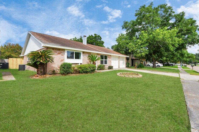 Foto del edificio - 4015 Lufborough Dr