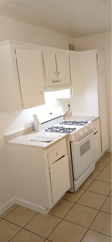 Foto del edificio - 2022 Castleberry Ln