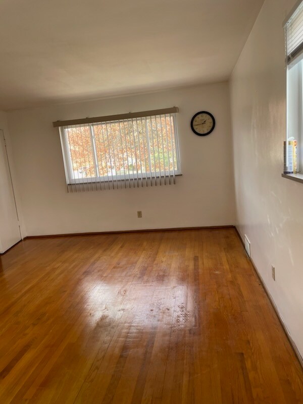 Foto del edificio - 816 Brady Ave