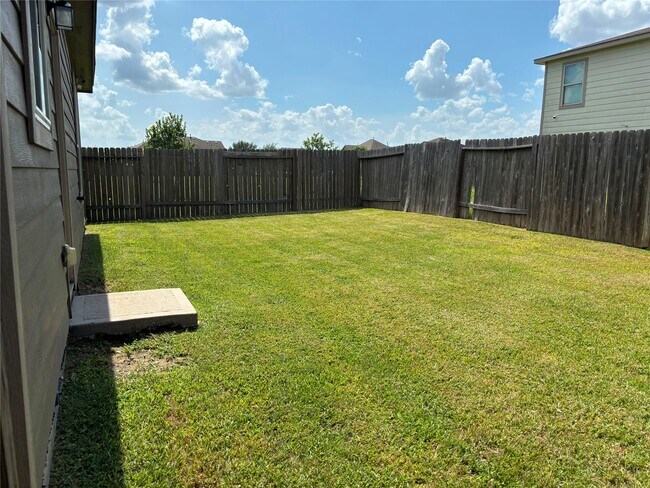Foto del edificio - 6703 Cortenridge Ln