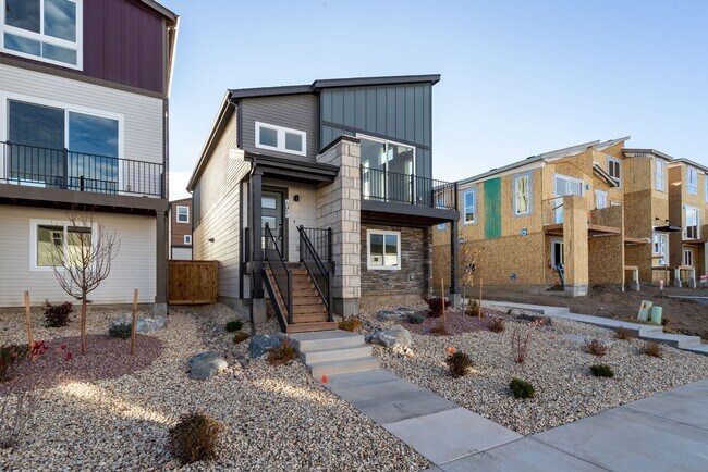 Building Photo - New Midtown Collection at Pathways Home