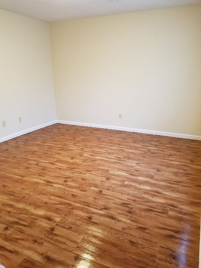 Foto del edificio - Dexter Grant Townhouses