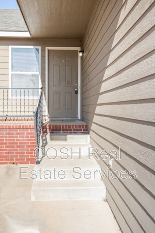 Foto del edificio - 1008 E Karla Ct