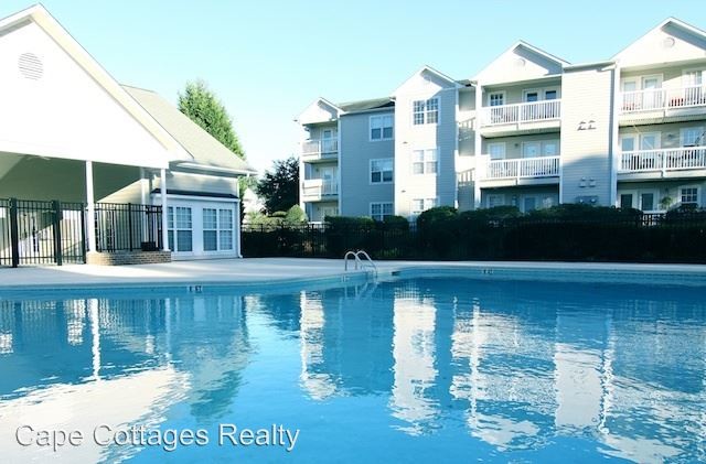 Building Photo - 909 Litchfield Way