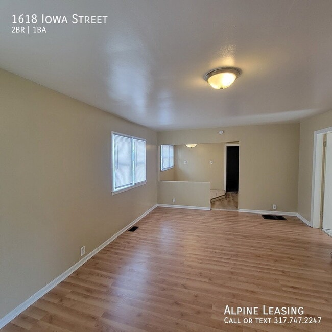 Building Photo - 1618 Iowa St