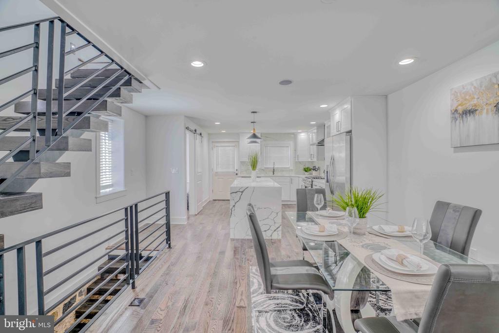 Foto principal - 2832 Edgemont St