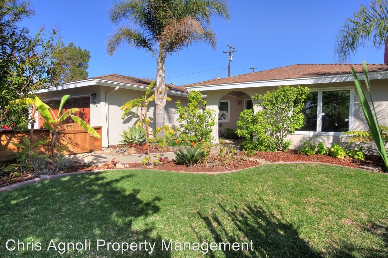 Primary Photo - 4 br, 2 bath House - 202 Selrose