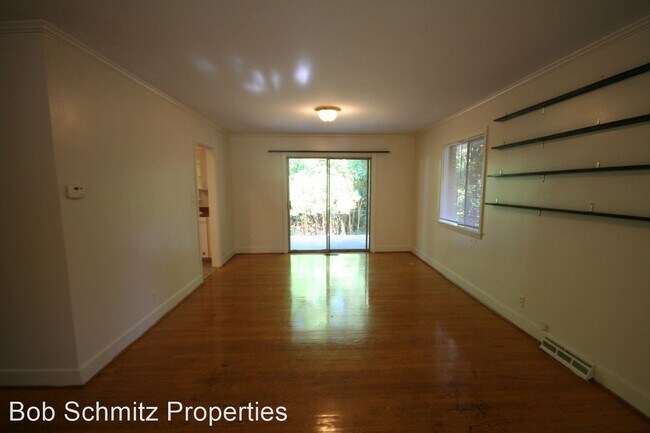 Foto del edificio - 4 br, 2 bath House - 1012 Norwood Avenue