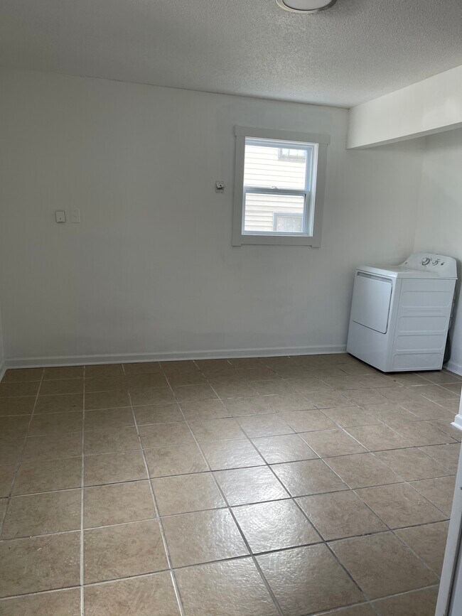 Foto del edificio - 730 N 70th St