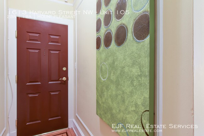 Foto del edificio - 1613 Harvard St NW
