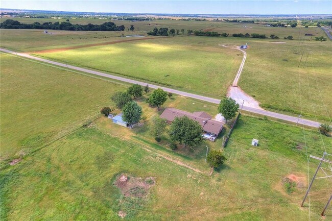 Building Photo - 15928 E County Rd 1520