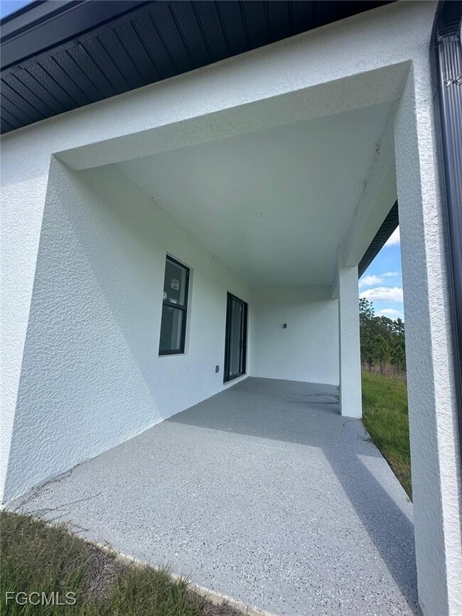 Building Photo - 1022 Candlelight Dr