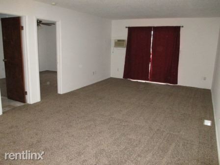 Building Photo - 2 br, 1 bath Duplex - 26131 Geneva St