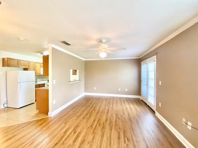 Building Photo - 769 Majestic Dr