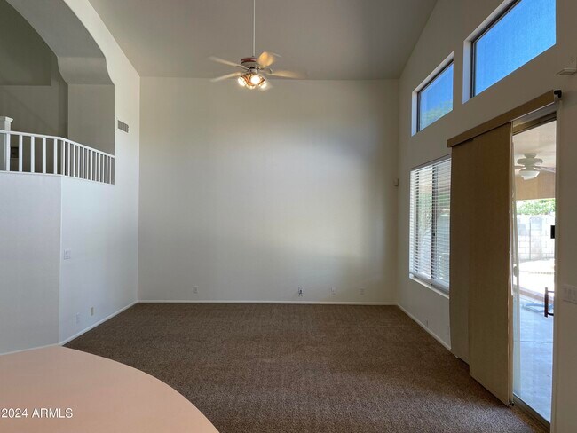 Building Photo - 5922 W Sack Dr