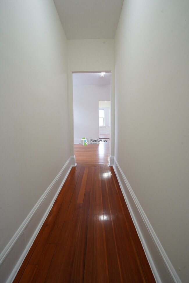 Foto del edificio - 73 Brighton Ave