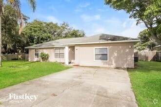 Building Photo - 1689 Cedro Ave