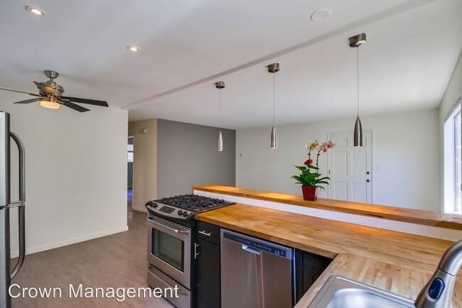 Foto del edificio - 1053 Sapphire St