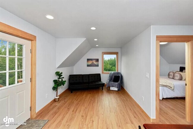 Building Photo - 12802 Langman Cir