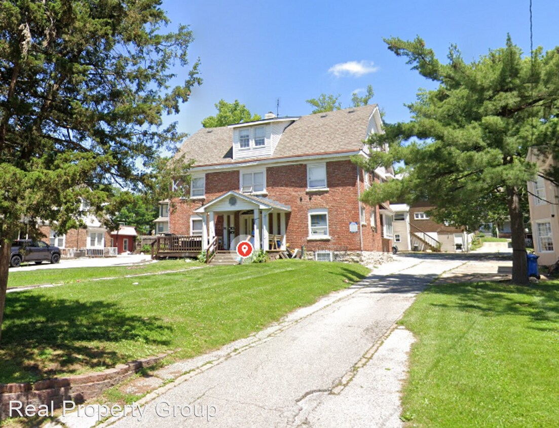 Foto principal - 16 br, 5 bath House - 1419 Wilson Ave.