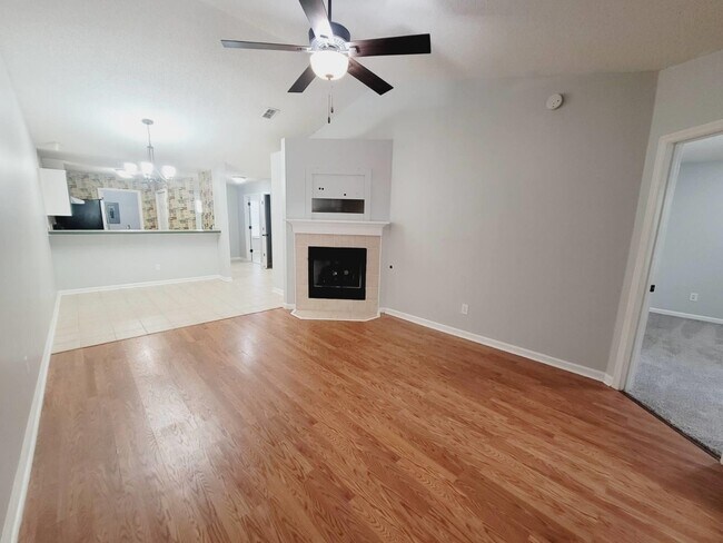 Foto del edificio - 4081 Remer Ct