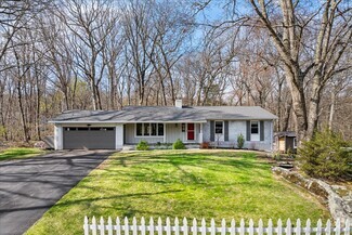 Building Photo - 16 Cherry Hill Rd