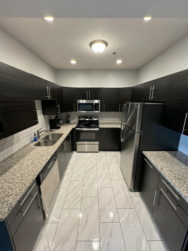 Photo - 24 Station St Apartment