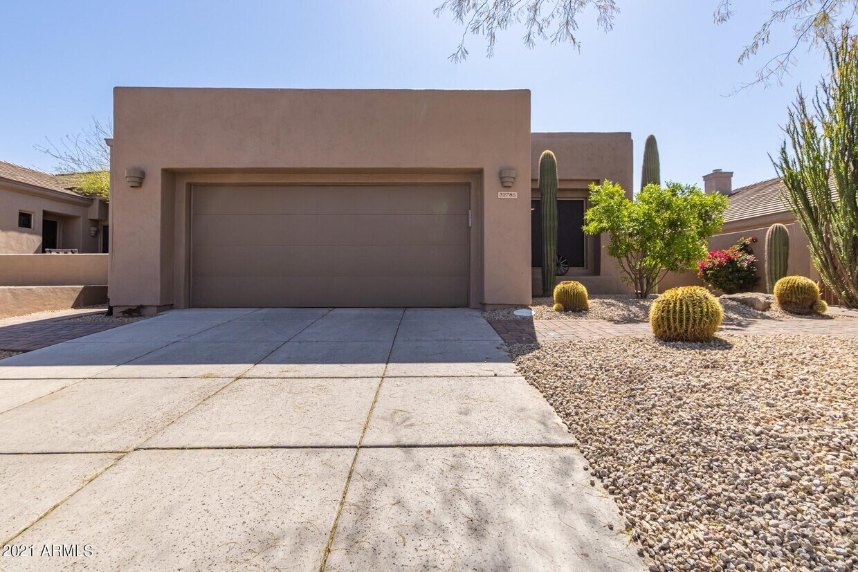 Primary Photo - 32785 N 69th St