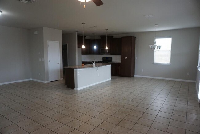 Building Photo - 268 Wapiti Rd