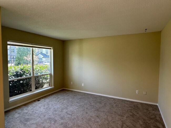 Photo - Spacious 3 Bedroom + 1 Bonus Room, 2 Bath House!