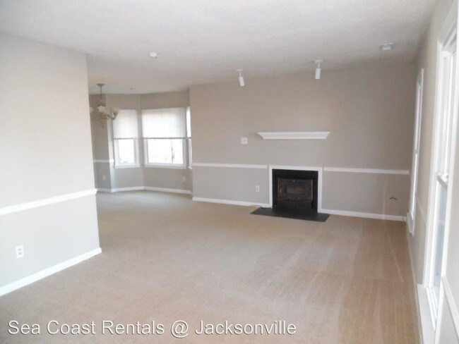 Building Photo - 117 Sidesaddle Ln